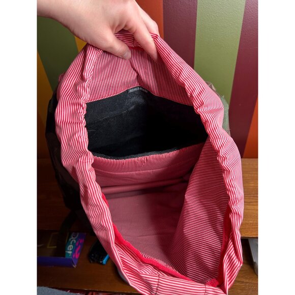 Hershel little America laptop backpack woodland camo camping - used condition - Picture 2 of 9